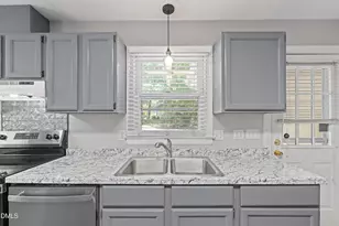 8901 Campfire Trail, Raleigh, NC 27615 - Photo 5