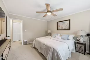 3733 Yorktown Pl, Raleigh, NC 27609 - Photo 17