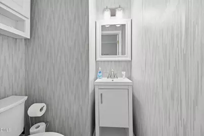 3733 Yorktown Place #3733, Raleigh, NC 27609 - Photo 15