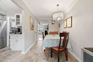 3733 Yorktown Pl, Raleigh, NC 27609 - Photo 13