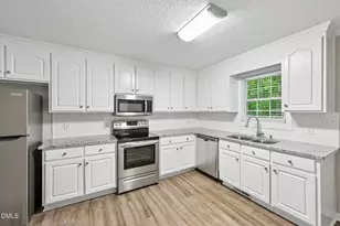 212 St James Ct, Clayton, NC 27520 - Photo 7