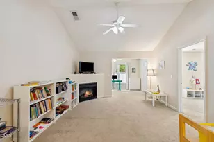 2521 Gordon Glen Ct, Raleigh, NC 27617 - Photo 3