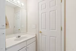 2521 Gordon Glen Ct, Raleigh, NC 27617 - Photo 21