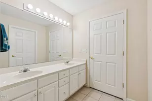 2521 Gordon Glen Ct, Raleigh, NC 27617 - Photo 15