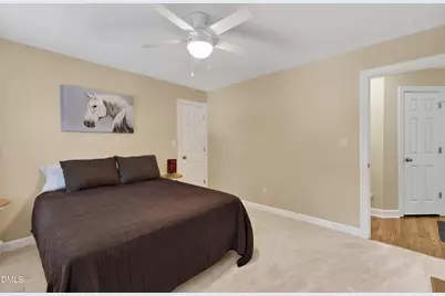 113 Stoneleigh Drive, Cary, NC 27511 - Photo 37