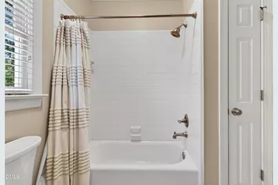 113 Stoneleigh Drive, Cary, NC 27511 - Photo 23