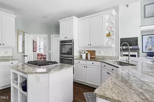 204 Oak Park Dr, Chapel Hill, NC 27517 - Photo 17