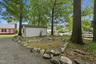 538 Rockwood Dr, Graham, NC 27253 - Photo 33