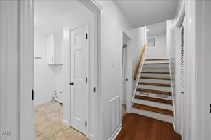 1101 Sudbury Ct, Raleigh, NC 27609 - Photo 33
