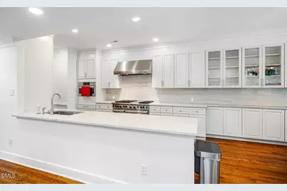 100 Greensview Drive, Cary, NC 27518 - Photo 17