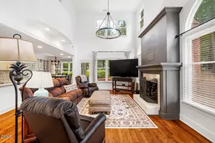 100 Greensview Dr, Cary, NC 27518 - Photo 9