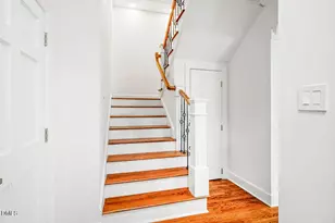 100 Greensview Dr, Cary, NC 27518 - Photo 25