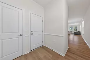6432 Crown Pkwy, Durham, NC 27703 - Photo 11