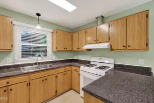 1224 Pineview Dr, Raleigh, NC 27606 - Photo 13