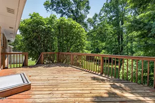 1224 Pineview Dr, Raleigh, NC 27606 - Photo 35