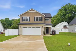 248 S Baker St, Four Oaks, NC 27524 - Photo 1