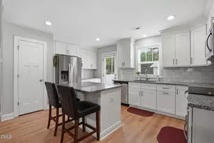 248 S Baker St, Four Oaks, NC 27524 - Photo 9