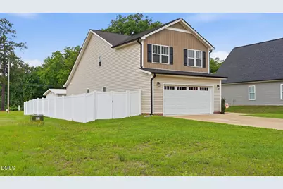 248 S Baker Street, Four Oaks, NC 27524 - Photo 3