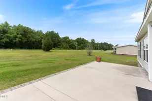 33 Chadburn Rd, Lumberton, NC 28360 - Photo 29