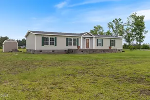33 Chadburn Rd, Lumberton, NC 28360 - Photo 3