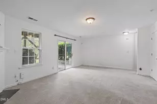 102 Cabernet Dr, Chapel Hill, NC 27516 - Photo 39