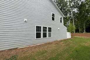 1318 Hammond Dr, Mebane, NC 27302 - Photo 3