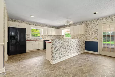 6562 Squirrel Den Road, Bailey, NC 27807 - Photo 9