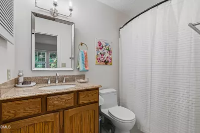 2424 Mapleton Lane, Raleigh, NC 27613 - Photo 9