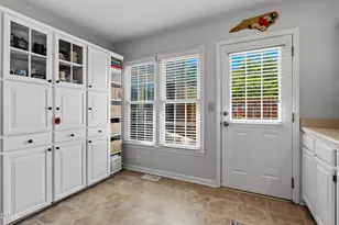 2424 Mapleton Ln, Raleigh, NC 27613 - Photo 23