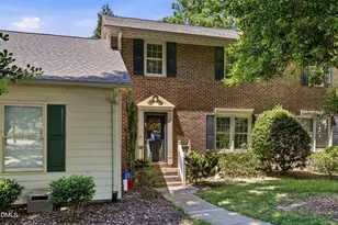 2424 Mapleton Ln, Raleigh, NC 27613 - Photo 1