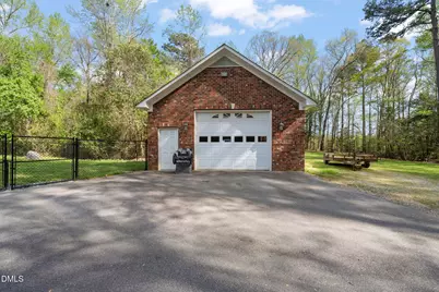 7132 Trappers Court, Zebulon, NC 27597 - Photo 9