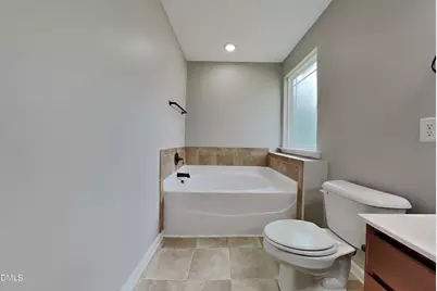 31 Burr Oak Circle, Bunnlevel, NC 28323 - Photo 9