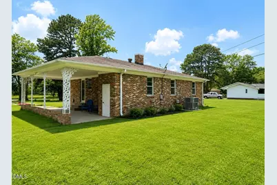 104 W Crestview Drive, Smithfield, NC 27577 - Photo 17