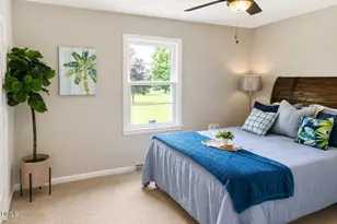 104 W Crestview Dr, Smithfield, NC 27577 - Photo 9