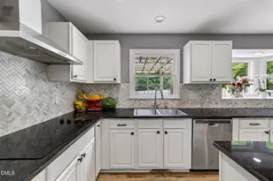 836 Woodgrove St, Durham, NC 27703 - Photo 19