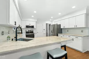 117 Ridgepath Way, Cary, NC 27511 - Photo 5