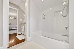 2507 Sanderson Dr, Raleigh, NC 27608 - Photo 49