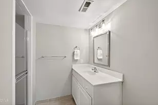 2507 Sanderson Dr, Raleigh, NC 27608 - Photo 61