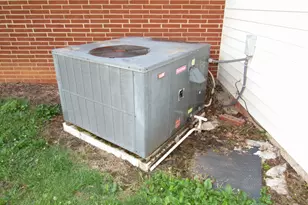 415 N Cheatham St, Franklinton, NC 27525 - Photo 37