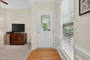 148 Sabiston Ct, Cary, NC 27519 - Photo 3