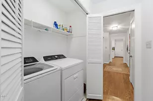 1805 Warwood Ct, Raleigh, NC 27612 - Photo 21