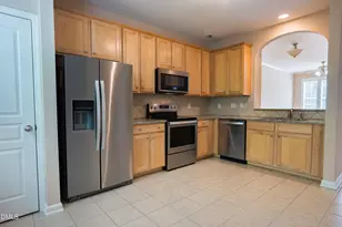 4512 Sugarbend Way, Raleigh, NC 27606 - Photo 5