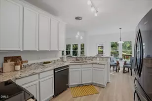 101 Streamview Dr, Cary, NC 27519 - Photo 11