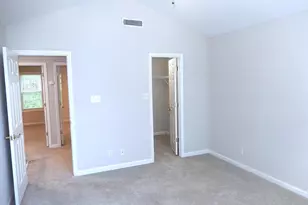 211 Bridgepath Dr, Cary, NC 27513 - Photo 17