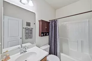 1043 Spacious Skies Ln, Durham, NC 27703 - Photo 27