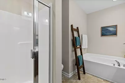220 Beaconwood Lane, Holly Springs, NC 27540 - Photo 17