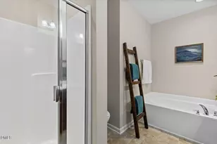 220 Beaconwood Ln, Holly Springs, NC 27540 - Photo 17
