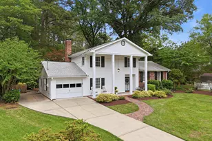 5004 Foxlair Ct, Raleigh, NC 27609 - Photo 9