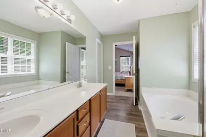 9105 Willow Valley Court, Raleigh, NC 27617 - Photo 31
