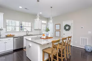 822 Richmont Grove Ln, Apex, NC 27523 - Photo 5